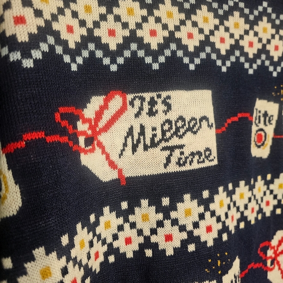 HOLIDAY SWEATER - Picture 4 of 9